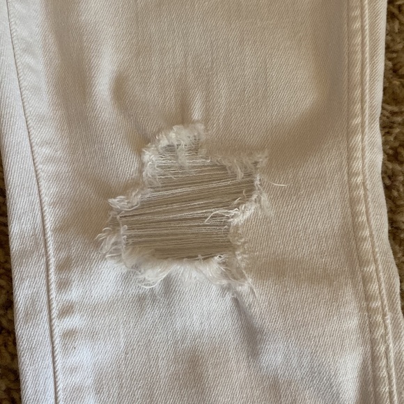 White jeans - Picture 3 of 9